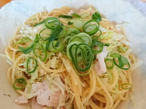 塩レモン蒸し鶏のパスタ